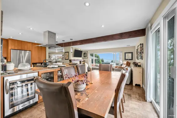 562 Alpine Court, North Vancouver For Sale - image 14