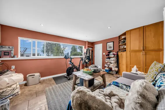 562 Alpine Court, North Vancouver For Sale - image 26