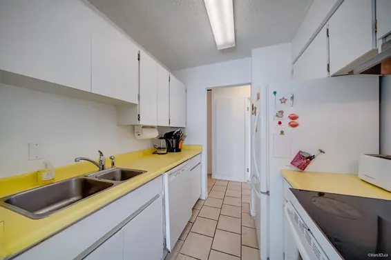 207 2020 Fullerton Avenue, North Vancouver For Sale - image 7