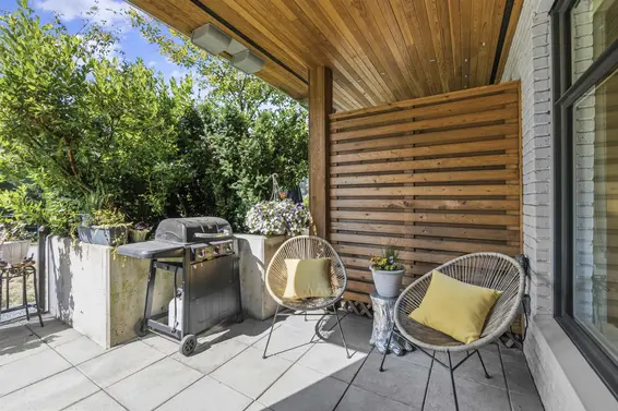 113 747 East 3rd Street, North Vancouver For Sale - image 32