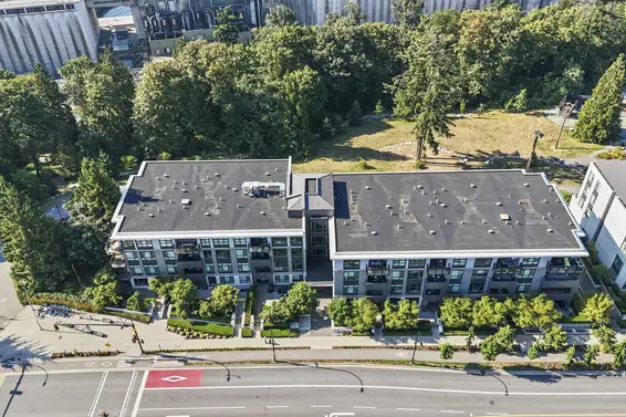 113 747 East 3rd Street, North Vancouver For Sale - image 37