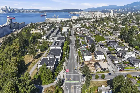 113 747 East 3rd Street, North Vancouver For Sale - image 38