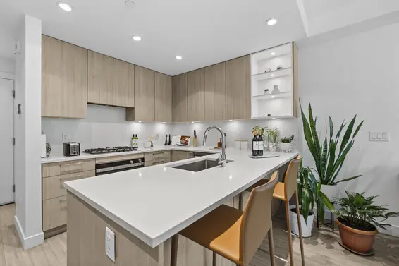 113 747 East 3rd Street, North Vancouver For Sale - image 6