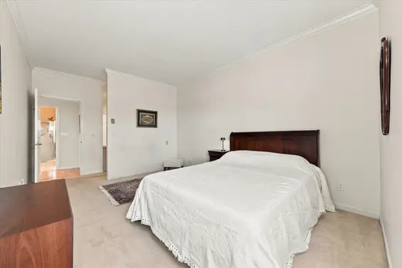 403 121 West 29th Street, North Vancouver For Sale - image 18