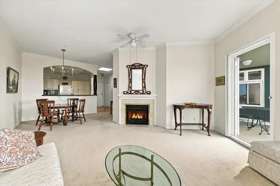 403 121 West 29th Street, North Vancouver For Sale - image 6
