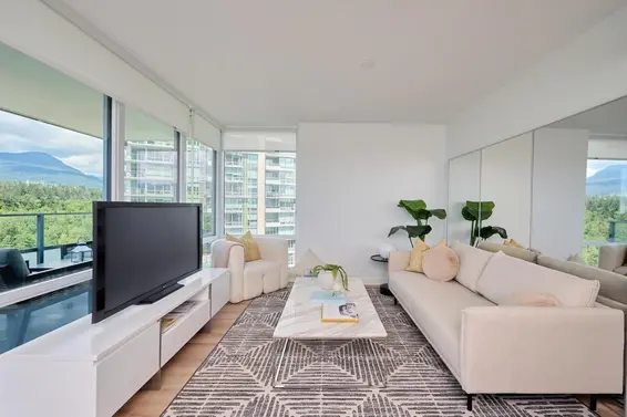 1701 1500 Fern Street, North Vancouver For Sale - image 2