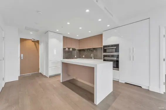 1204 1675 Lions Gate Lane, Vancouver For Sale - image 2