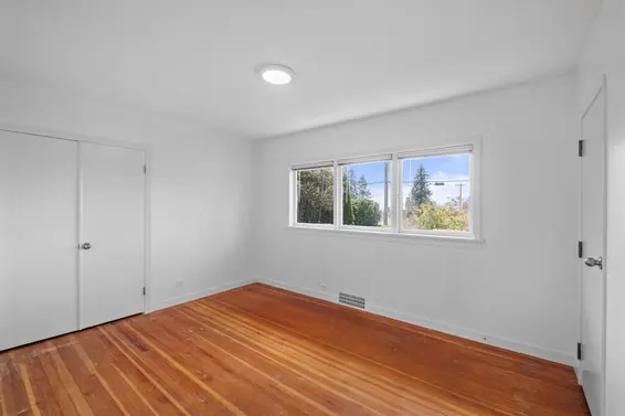 3894 Sunnycrest Drive, North Vancouver For Sale - image 14