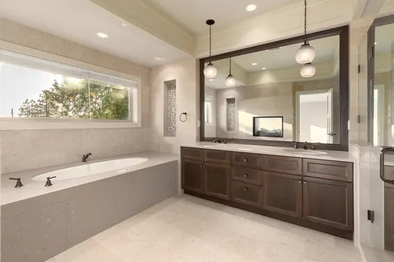 2566 Marine Drive, West Vancouver For Sale - image 26