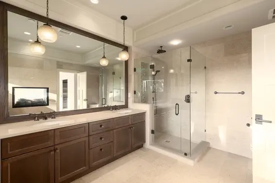 2566 Marine Drive, West Vancouver For Sale - image 27