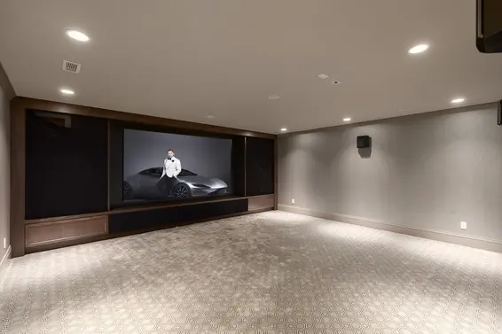 2566 Marine Drive, West Vancouver For Sale - image 32