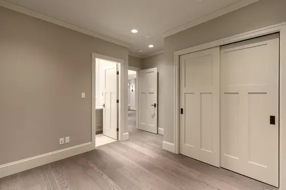 2566 Marine Drive, West Vancouver For Sale - image 37