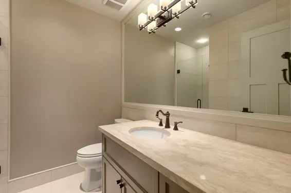 2566 Marine Drive, West Vancouver For Sale - image 40