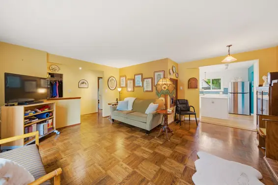 1611 Lynn Valley Road, North Vancouver For Sale - image 13