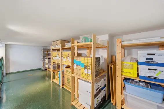 1611 Lynn Valley Road, North Vancouver For Sale - image 31