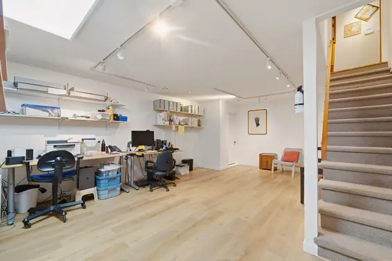 1611 Lynn Valley Road, North Vancouver For Sale - image 32
