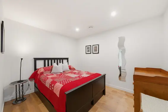 1611 Lynn Valley Road, North Vancouver For Sale - image 37