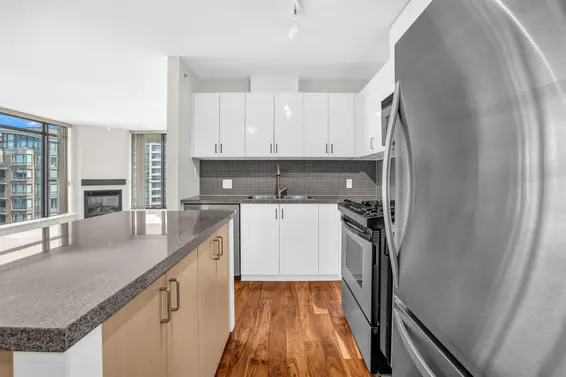 1206 155 West 1 Street, North Vancouver For Sale - image 11