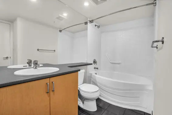1206 155 West 1 Street, North Vancouver For Sale - image 21
