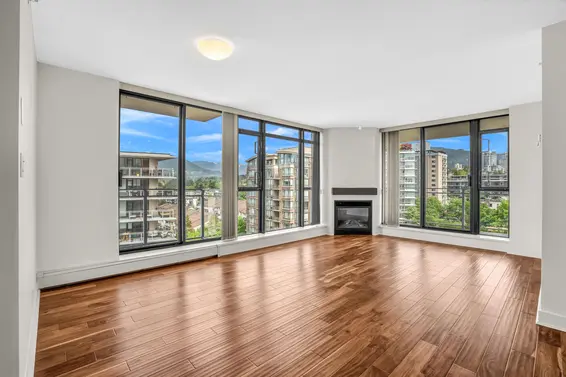 1206 155 West 1 Street, North Vancouver For Sale - image 3