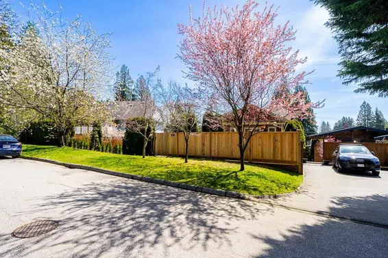 1588 Lynn Valley Road, North Vancouver For Sale - image 32