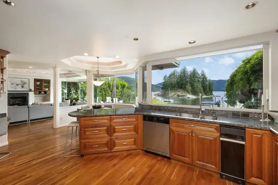 4625 Strathcona Road, North Vancouver For Sale - image 19