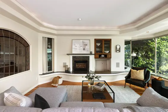 4625 Strathcona Road, North Vancouver For Sale - image 25