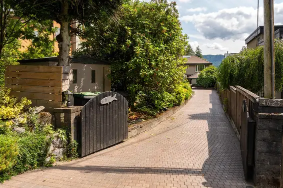4625 Strathcona Road, North Vancouver For Sale - image 7