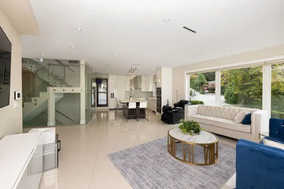 4716 Skyline Drive, North Vancouver For Sale - image 14