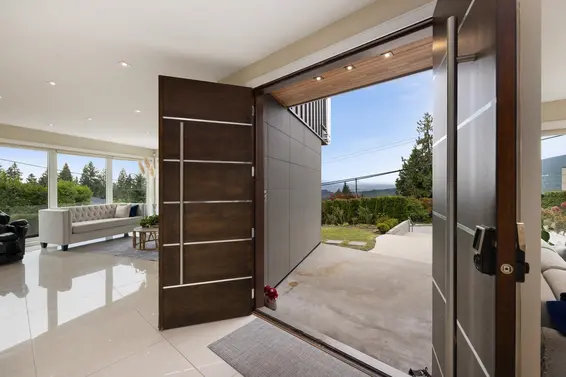 4716 Skyline Drive, North Vancouver For Sale - image 22