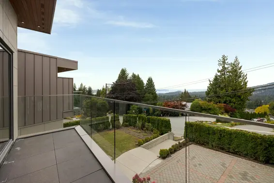 4716 Skyline Drive, North Vancouver For Sale - image 30