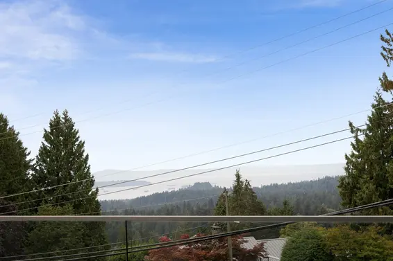 4716 Skyline Drive, North Vancouver For Sale - image 5