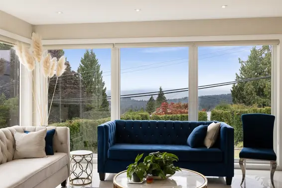4716 Skyline Drive, North Vancouver For Sale - image 9