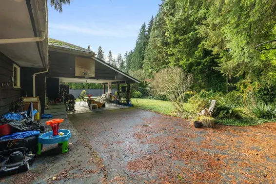 4275 Lions Avenue, North Vancouver For Sale - image 10