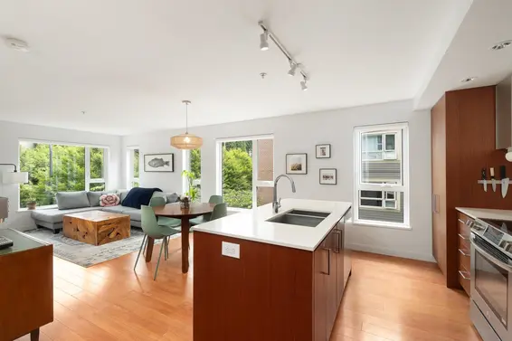 316 221 East 3rd Street, North Vancouver For Sale - image 5