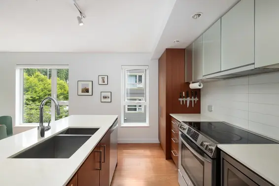 316 221 East 3rd Street, North Vancouver For Sale - image 6