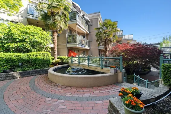 C2 332 Lonsdale Avenue, North Vancouver For Sale - image 29