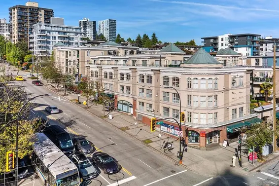 C2 332 Lonsdale Avenue, North Vancouver For Sale - image 30