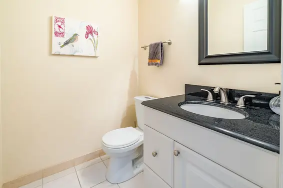 3298 Mahon Avenue, North Vancouver For Sale - image 16