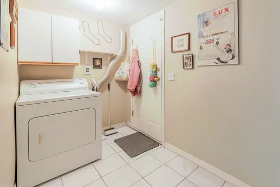 3298 Mahon Avenue, North Vancouver For Sale - image 18