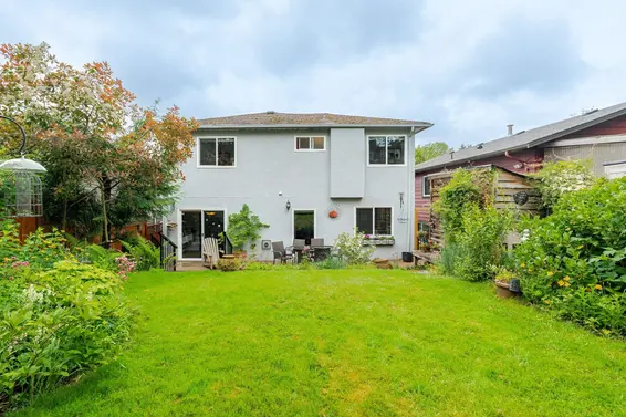 3298 Mahon Avenue, North Vancouver For Sale - image 21