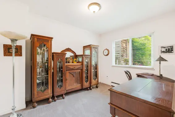 3298 Mahon Avenue, North Vancouver For Sale - image 9