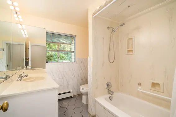 1371 Mathers Avenue, West Vancouver For Sale - image 14