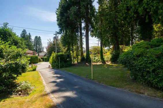 1371 Mathers Avenue, West Vancouver For Sale - image 38
