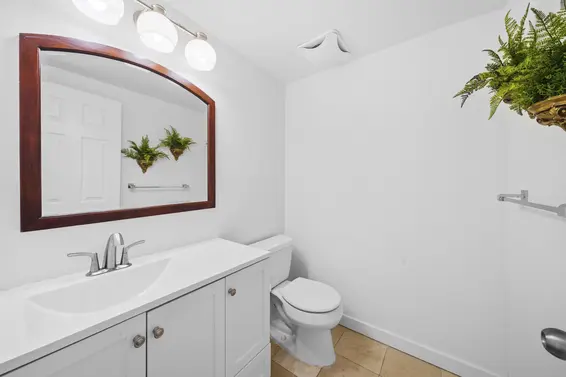 6 2206 Folkestone Way, West Vancouver For Sale - image 12
