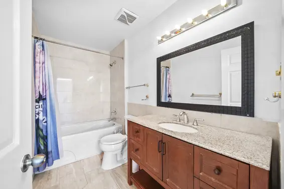 6 2206 Folkestone Way, West Vancouver For Sale - image 27