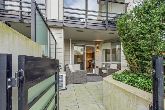 118 108 East 8th Street, North Vancouver For Sale - image 2