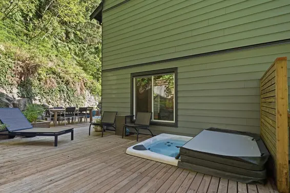 1516 Mcnair Drive, North Vancouver For Sale - image 24