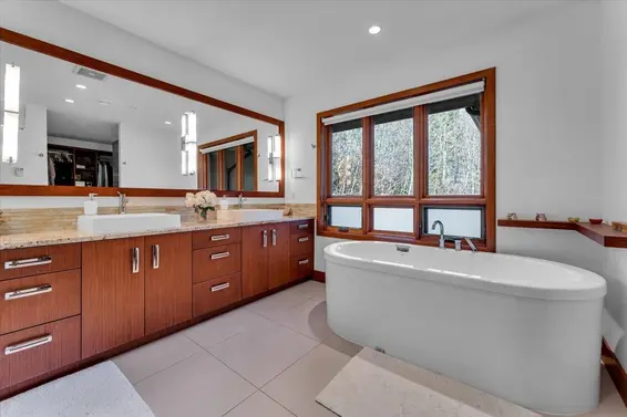 1125 Groveland Court, West Vancouver For Sale - image 20