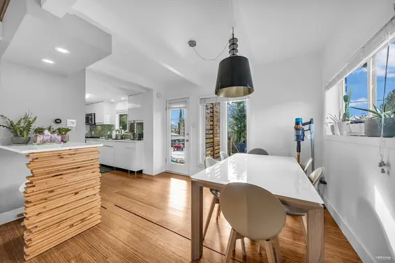 857 East 12th Street, North Vancouver For Sale - image 10